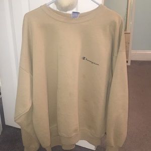 Oversized Champion crew neck vintage shirt
